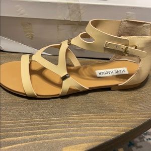 Steven Madden Sandals “Comma” Size 7.5